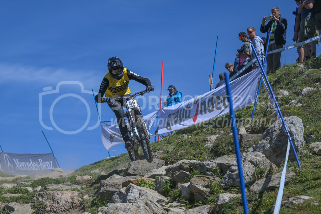 UCI Mountain Bike World Cup Lenzerheide 2022 - Downhill - 9. July 2022 | UCI Mountain Bike World Cup Lenzerheide 2022 - Downhill
Bike Kingdom, Lenzerheide
#86 LEHMANN Lino (SUI)
Bild: Sportfotografie Markus Aeschimann | www.markus-aeschimann.ch - Realisiert mit Pictrs.com