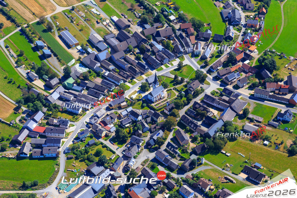 Die Luftaufnahme Birnbaum - Steinwiesen wurde vom UL-Flugzeug (keine Drohne) aus fotografiert.Hohe Druck- Auflösung-die Geschenkidee!