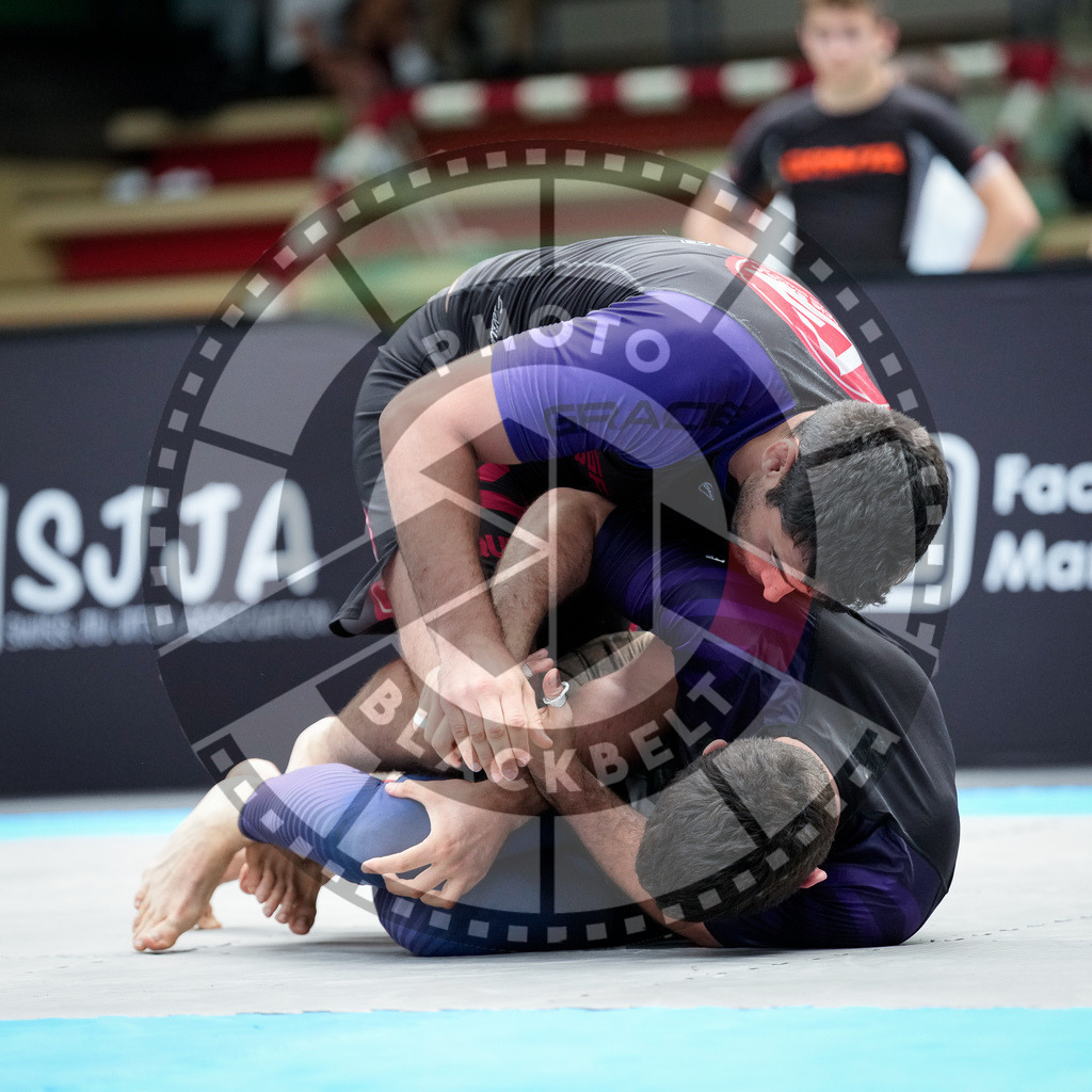 20250920PBB3584 | Athletes compete during the AJP Tour Hamburg International Jiu-Jitsu Championship, on September 20, 2025 in Hamburg, Germany. © Chiara Dazi / photoblackbelt