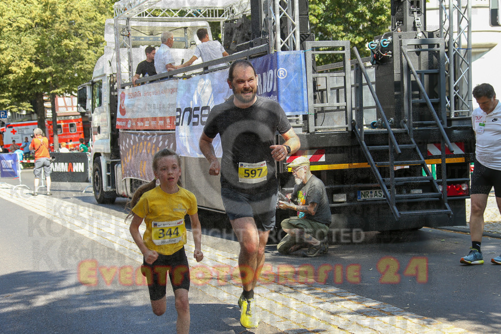 250621_1044_EX1_2295 | Sportfotografie im Rhein-Sieg Kreis, Köln, Bonn, NRW, Rheinland Pfalz, Hessen, etc. Unser Tätigkeitsfeld umfasst den Laufsport vom Volkslauf über den Marathon, Duathlon, Triathon bis zum Ultralauf wie Kölnpfad Ultra oder Schindertrail.