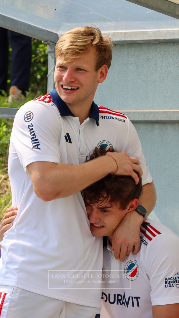 HERREN BUNDESLIGA DM FINALE Mannheimer HC - Hamburger Polo Club 19.05.24 Bonn-075 | lanaschraderfotografie - Realisiert mit Pictrs.com
