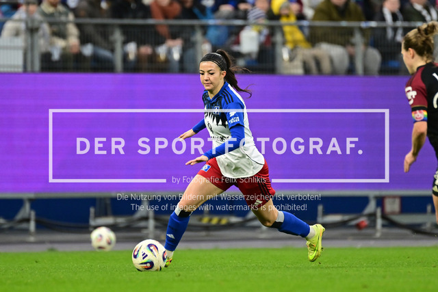 Fußball I Frauen I Saison 2025-2026 I Bundesliga I 10. Spieltag I Hamburger SV - 1. FC Nürnberg I 48392 | Vildan Kardesler (7, Hamburger SV) - Realisiert mit Pictrs.com