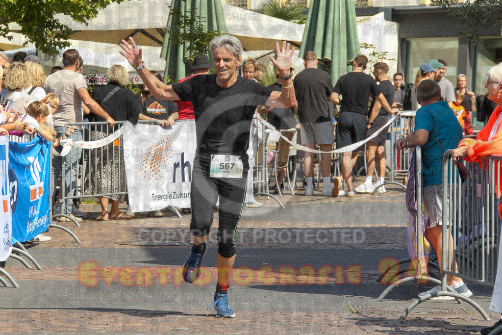 250824_1434_EV4_1932 | Sportfotografie im Rhein-Sieg Kreis, Köln, Bonn, NRW, Rheinland Pfalz, Hessen, etc. Unser Tätigkeitsfeld umfasst den Laufsport vom Volkslauf über den Marathon, Duathlon, Triathon bis zum Ultralauf wie Kölnpfad Ultra oder Schindertrail.