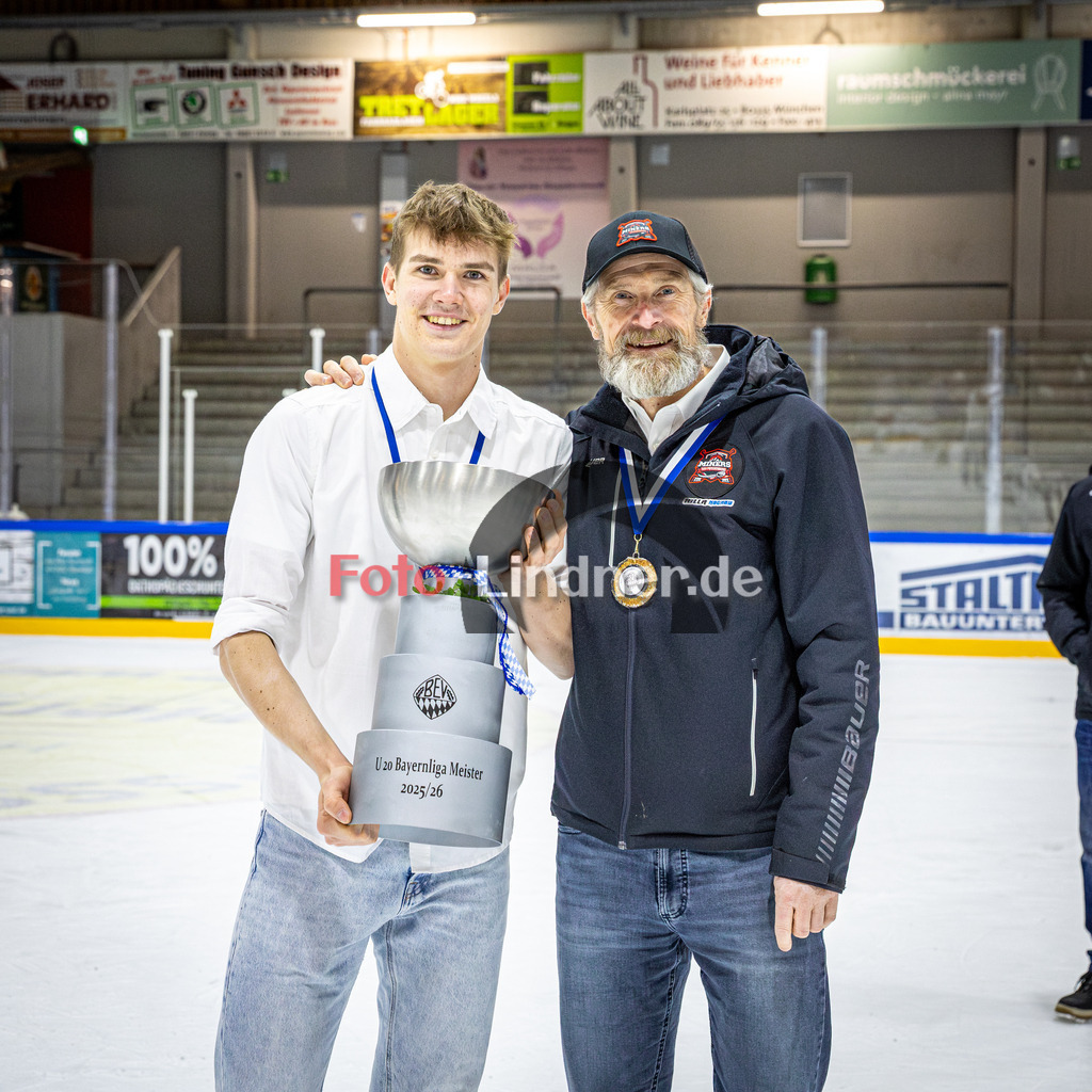 Peißenberg MINERS U20 Meisterfeier | Eishockey Bayernliga U20 Siegerehrung 2026, Peißenberg MINERS U20 Meisterfeier, 20260314,,2026-03-14 in Peißenberg (flatbuy Arena Peißenberg), Copyright: WolfgangxLindner www.foto-lindner.de