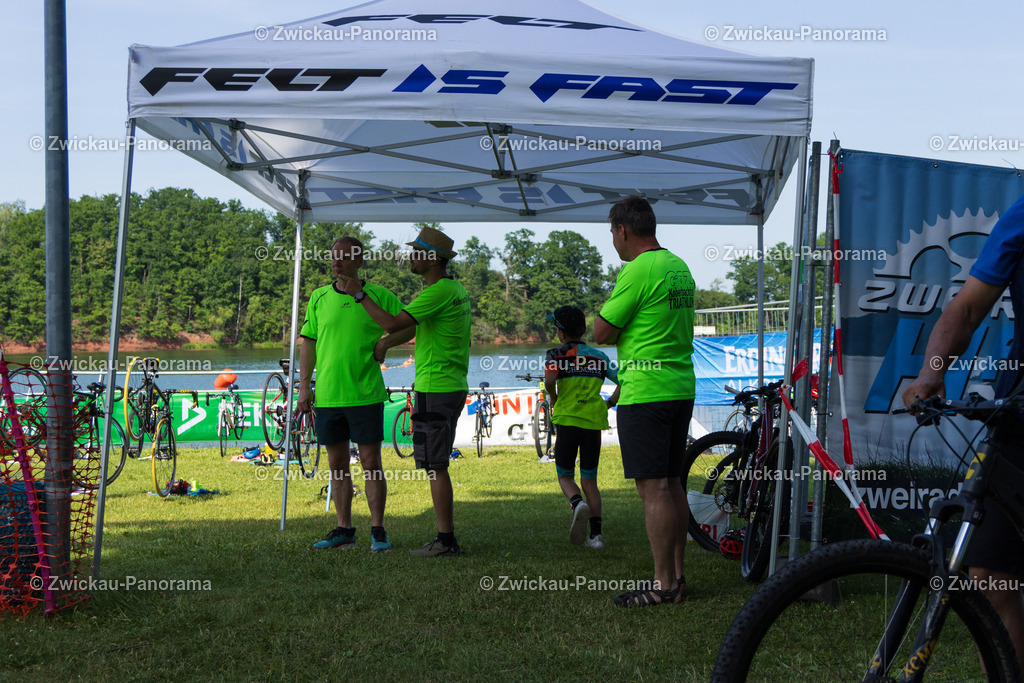 Tag 1 Allgemein Klein--18 | Urban. Natur. Panorama. Luftbild. 
Der Bildershop für aufregende Perspektiven!
Für Deko, Wandbild und Kalender!
Wir bringen LED-Bilder zum Leuchten!
