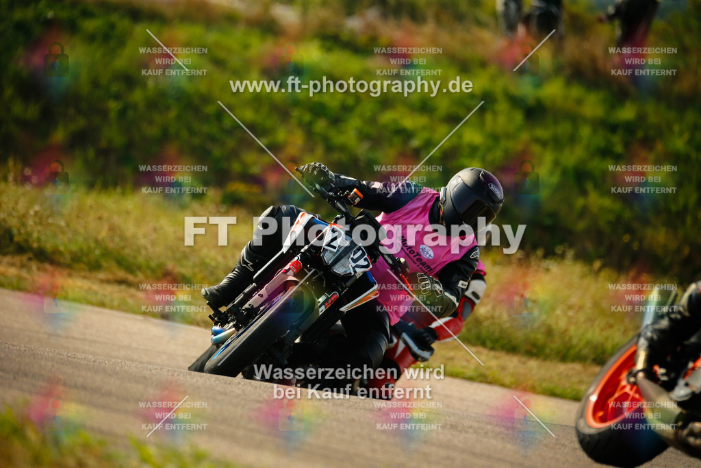 _MOT6405 | Hier findet Ihr Bilder von Touristenfahrten auf der Nürburgring Nordschleife oder von anderen Veranstaltungen die ich besucht habe. Viel Spass beim Durch Schauen 