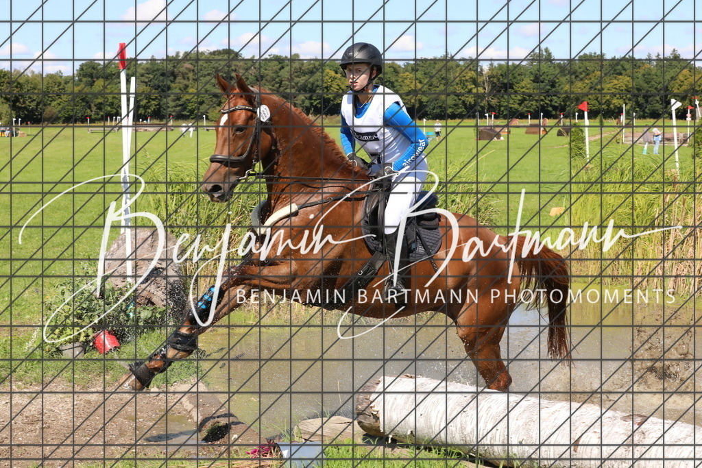 AZ2A9807 | Benjamin Bartmann Photomoments