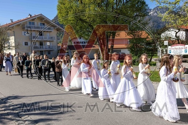 MAE-pic_3056 | Der online Fotoshop des Inzeller Fotografen MAE - Marc Anton Eicher. Hier können Sie ihre Fotos und Stockfotos online bestellen als Download oder als Ausdruck, der ihnen bequem nach Hause geschickt wird.
Ihr Marc Anton Eicher - der Inzeller Fotograf - Realisiert mit Pictrs.com