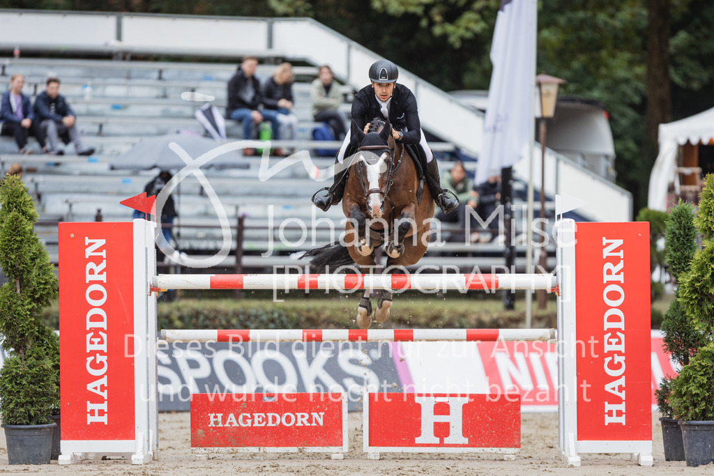 220910_OWLCh_MittlereTour-241 | Deine schönsten Turniermomente als professionelle Fotos! Entdecke hochwertige Pferdesport-Fotografie im Online-Shop. Jetzt Fotos finden & bestellen!