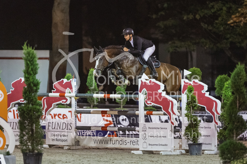 220909_OWLCh_GroßeTour-550 | Deine schönsten Turniermomente als professionelle Fotos! Entdecke hochwertige Pferdesport-Fotografie im Online-Shop. Jetzt Fotos finden & bestellen!