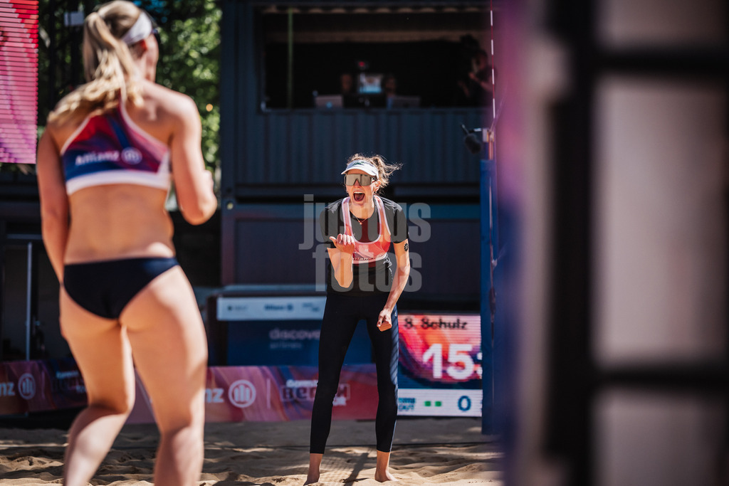 Beachvolleyball | Frauen | Allianz German Beach Tour 2025 | Tourstop Düsseldorf | 16.05.2025 | Sarah Schulz jubelt