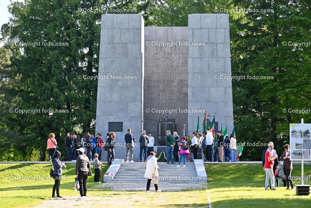 Internationale Gedenk- und Befreiungsfeier Gedenkstaette Mauthausen 2025_ 11.05.2025-60 | 11.05.2025, Mauthausen, AUT, Internationale Gedenk- und Befreiungsfeier Gedenkstaette Mauthausen 2025, 80 Jahre Befreiung KZ Mauthausen im Bild Besucher, Mahnmal, Gedenkstaette