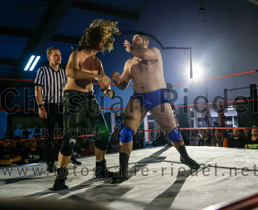 2022-11-12_085_EWS_Wrestling_Erding | Erding, Deutschland, 12.11.2022:
Wrestling, Saison 2022, EWS Wrestling ERDING

Foto: Christian Riedel / fotografie-riedel.net