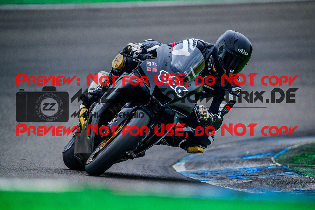 MaZZes_FotoMatrix_240614_6007705_4529 | ROT