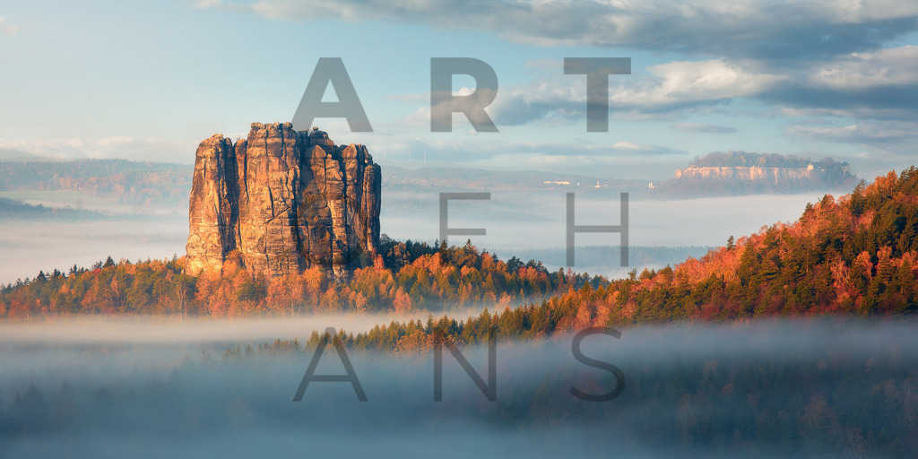 Ein Hans Fineart Original | Entdecke die Kunst von Hans Fineart - Fotografien für dein Zuhause. Verwandle deine Wände mit einzigartigen Kunstwerken und bringe die Schönheit der Welt in dein Leben. Bestelle jetzt und schaffe einen Ort der Inspiration und Eleganz.