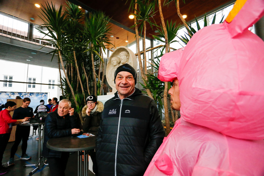 AW_20231231awmac-3 | WELS, 31.12.2023, Sparkasse Silvesterlauf Wels 2023 , Image shows: Photo: WAPICS / Andreas Willdoner