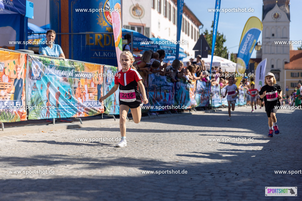 VJ__3049 | Stadtlauf Erding 2025 #stadtlauferding #erdingstadtlauf #stadtlauf_erding #laufmotivation #trisporterding #yourpictrs #sportshot_your_pictrs