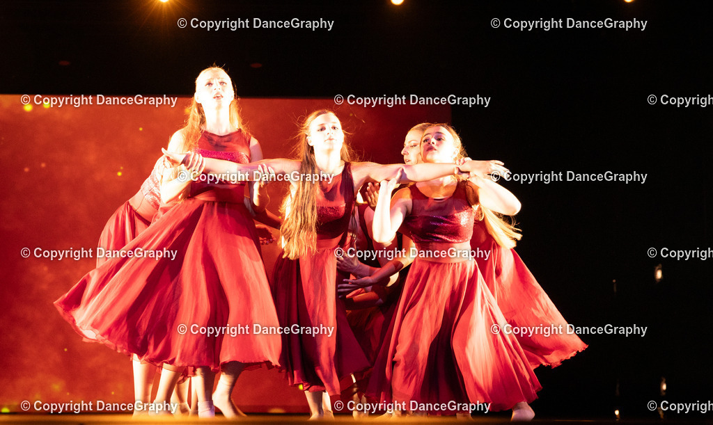 GPHY4254 | DanceGraphy - Realisiert mit Pictrs.com