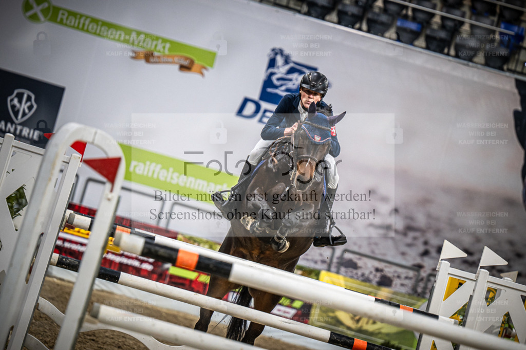 DOS_4743 | Entdecke hochwertige Reitturnierfotos von Foto Oger. Professionell, emotional und authentisch – jetzt Lieblingsmomente im Shop bestellen. - Realisiert mit Pictrs.com