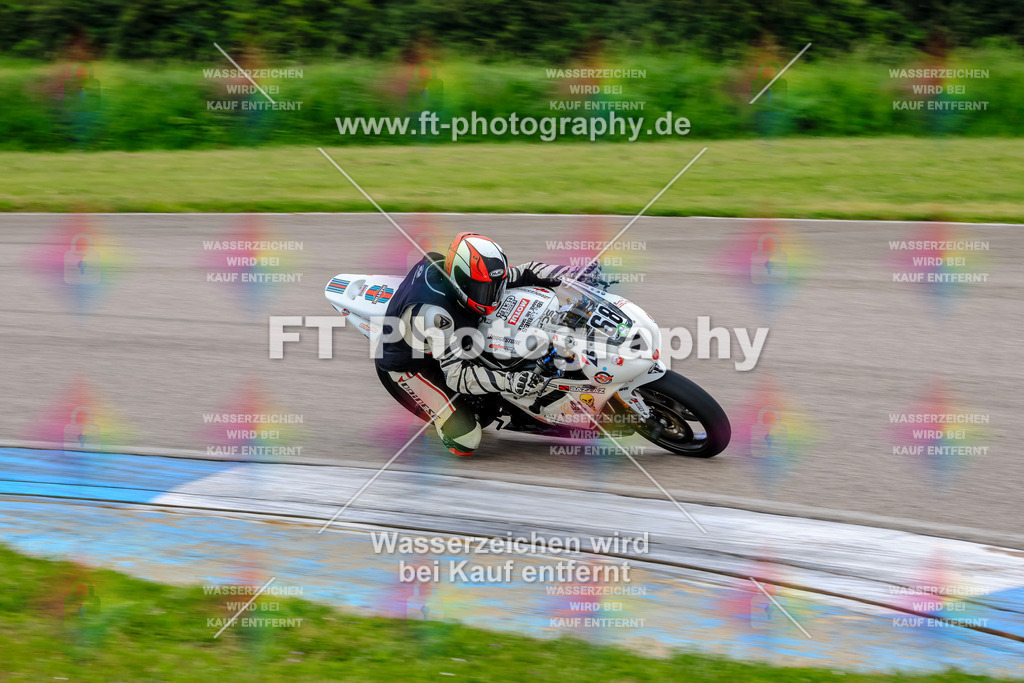 MotoTeam-9470 | Hier findet Ihr Bilder von Touristenfahrten auf der Nürburgring Nordschleife oder von anderen Veranstaltungen die ich besucht habe. Viel Spass beim Durch Schauen 