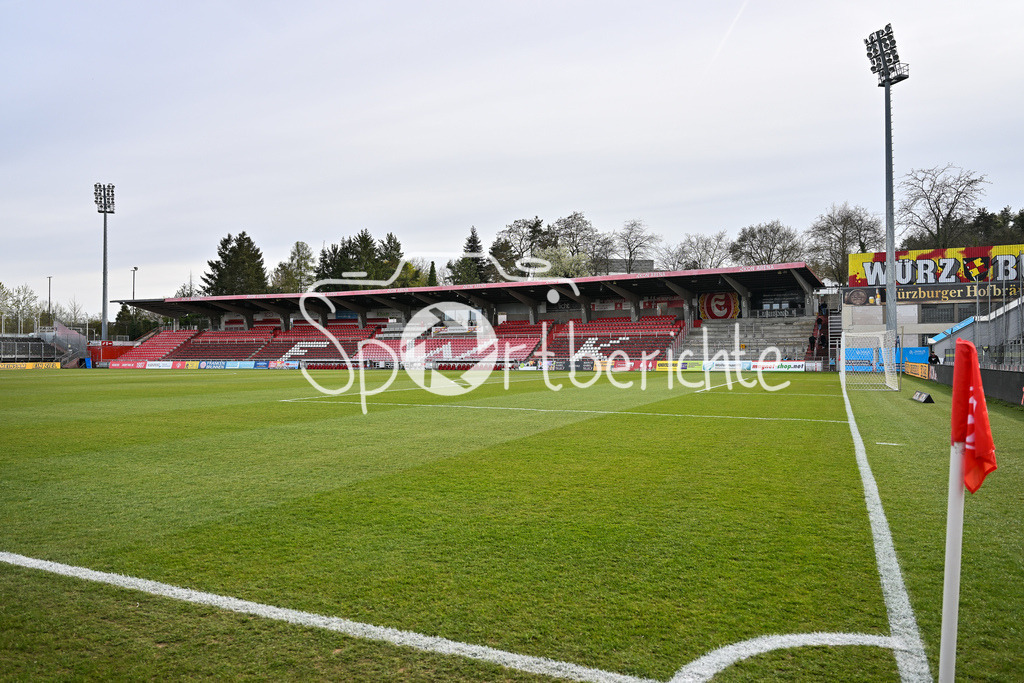 FC Würzburger Kickers - FC Bayern Amateure | WÜRZBURG, DEUTSCHLAND - 10. APRIL: impressionen aus dem inneren des Dallenbergstadions / Dallenbergstadion / Symbolbild vor dem Match zwischen dem FC Würzburger Kickers und den Amateuren des FC Bayern München am 28. Spieltag der Regionalliga Bayern in der AKON Arena