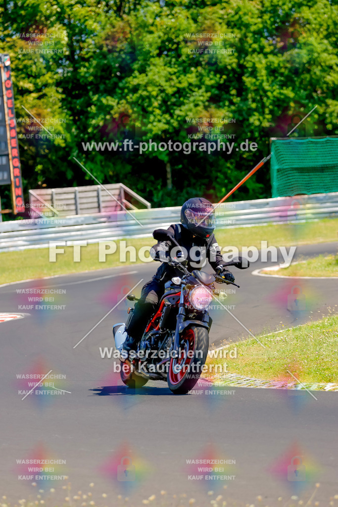 _MOT9456 | Hier findet Ihr Bilder von Touristenfahrten auf der Nürburgring Nordschleife oder von anderen Veranstaltungen die ich besucht habe. Viel Spass beim Durch Schauen 