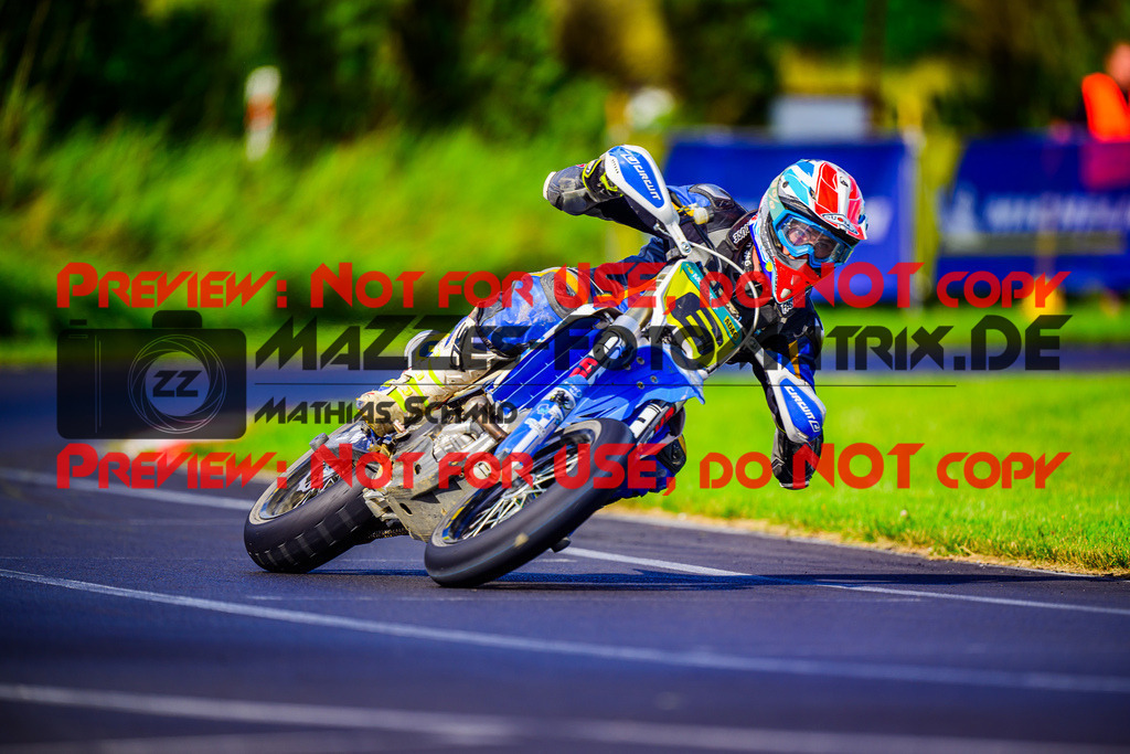 MaZZes_FotoMatrix_240714_6007705_9925 | S1