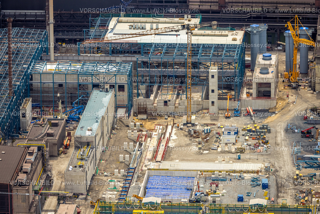 Duisburg240702172-Nord | Luftbild, Duisburg-Nord, Detailaufnahme und Baustelle am Werk Thyssen Krupp Steel Europe AG am Fluss Rhein, Werkshafen Schwelgern, Marxloh, Duisburg, Ruhrgebiet, Nordrhein-Westfalen, Deutschland