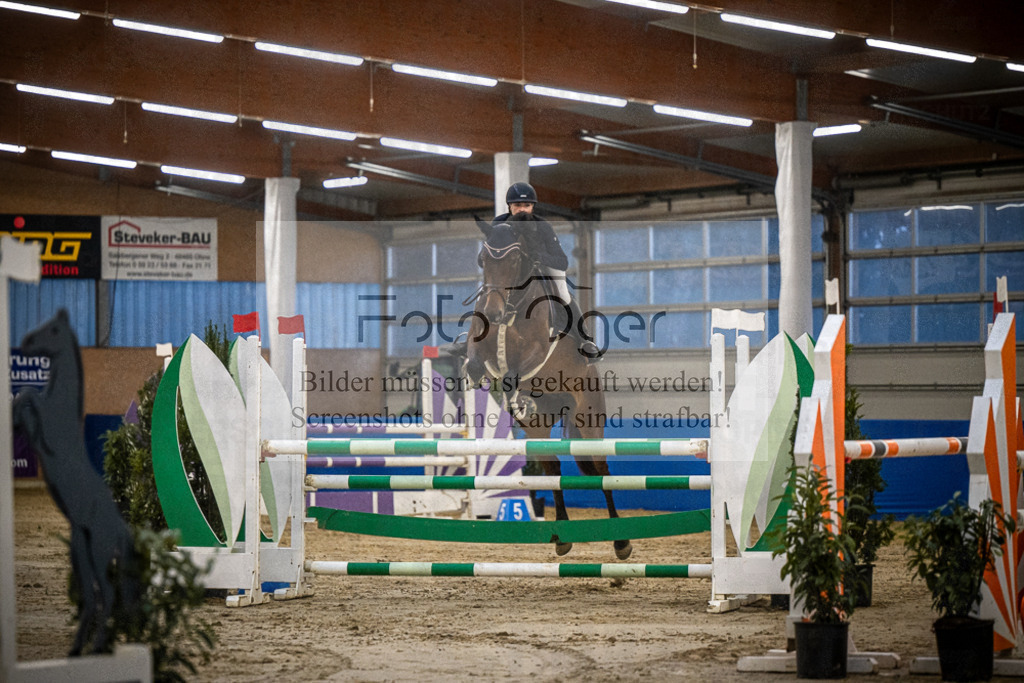 DOS_B932 | Entdecke hochwertige Reitturnierfotos von Foto Oger. Professionell, emotional und authentisch – jetzt Lieblingsmomente im Shop bestellen.Deutschlandweite Turnierfotografie. - Realisiert mit Pictrs.com