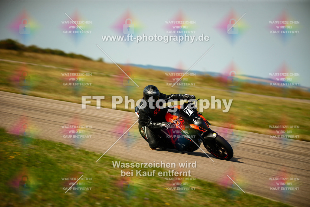 _MOT5891 | Hier findet Ihr Bilder von Touristenfahrten auf der Nürburgring Nordschleife oder von anderen Veranstaltungen die ich besucht habe. Viel Spass beim Durch Schauen 