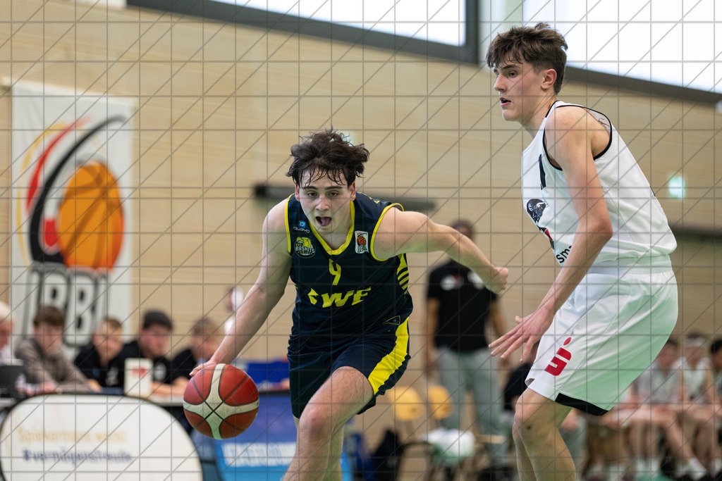 JBBL 24/25 | 04.04.2025 | Charisma Young Bulls vs. Baskets Juniors Oldenburg | 2. Runde PlayOffs Gruppe Nord, 2. Spiel | JBBL 24/25 | 04.04.2025 | Charisma Young Bulls vs. Baskets Juniors Oldenburg | 2. Runde PlayOffs Gruppe Nord, 2. Spiel - - - - - CREDIT, www.bullenfotos.de, Martin König, Hörner Weg 40, D-49078 Osnabrück, +4917663732967, Nutzung und Weitergabe nur zu den vereinbarten Zwecken. Presseanfragen an Urheber. Alle Rechte beim Urheber. - - - - - - Realisiert mit Pictrs.com