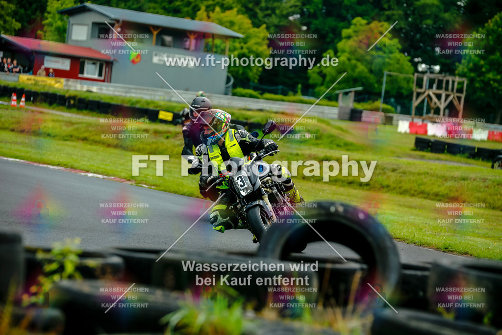 VBK-3907 | Hier findet Ihr Bilder von Touristenfahrten auf der Nürburgring Nordschleife oder von anderen Veranstaltungen die ich besucht habe. Viel Spass beim Durch Schauen 