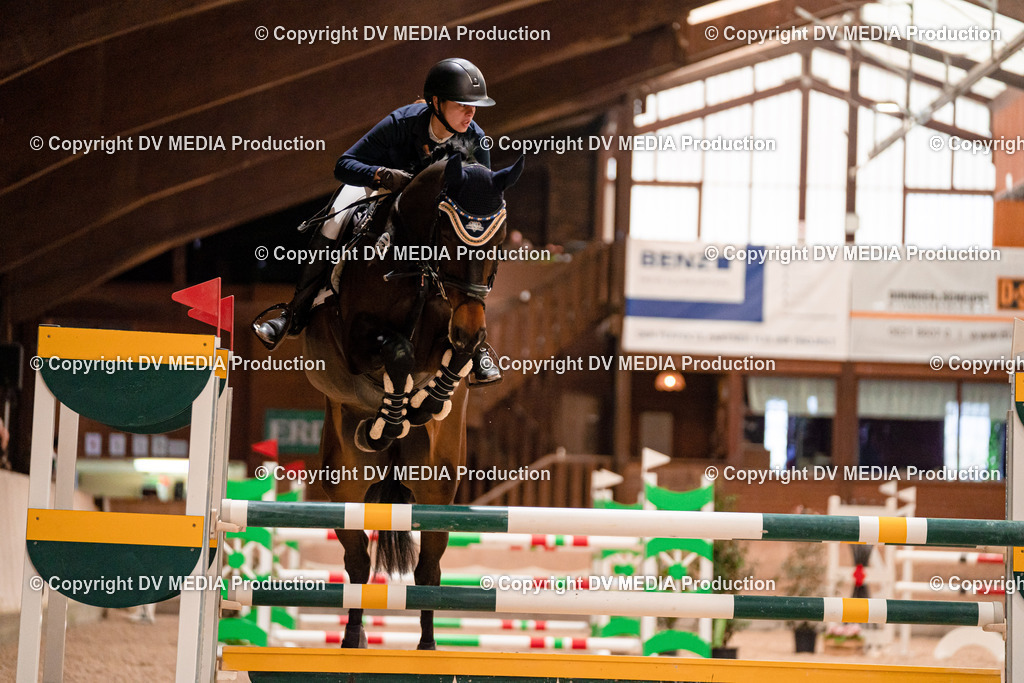 Springen Tag 1-721 | dv-media-shop - Realisiert mit Pictrs.com