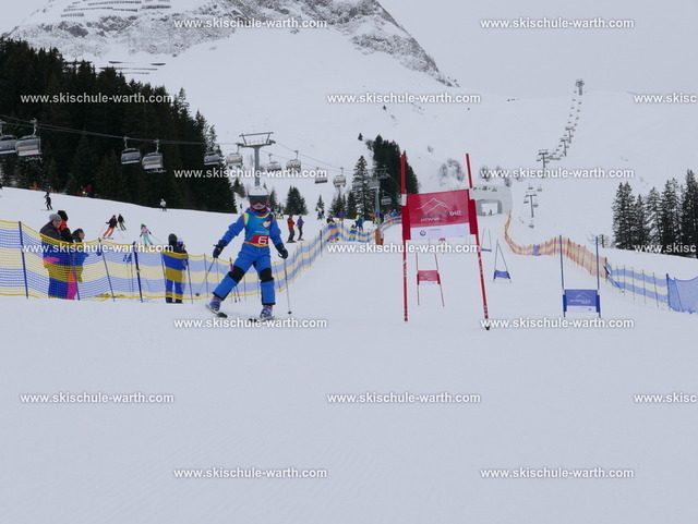 Gruppe Marie (10) | Photos von der Skischule Warth - Realisiert mit Pictrs.com