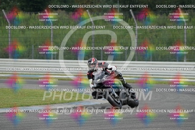 2024_08_05_PBK_11273 | Sportfotografie; SlowMotion; Video; Rennstrecke; Hafeneger; Speer; Racing; RSE; BMW; CBO; Trackday; Motorsportarena; Hockenheimring; Brno; Most; Barcelona; Valencia