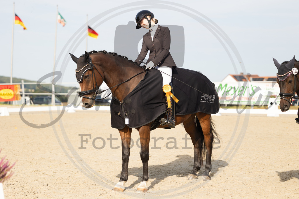 994A1455 | sabrinanicolaifotografie - Realisiert mit Pictrs.com