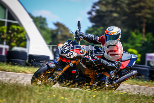 0429-260509DCB-025_429 | Deine Full-Service-Agentur für ✔️Videoproduktionen und ✔️Motorsportfotografie Jetzt Angebot anfragen!