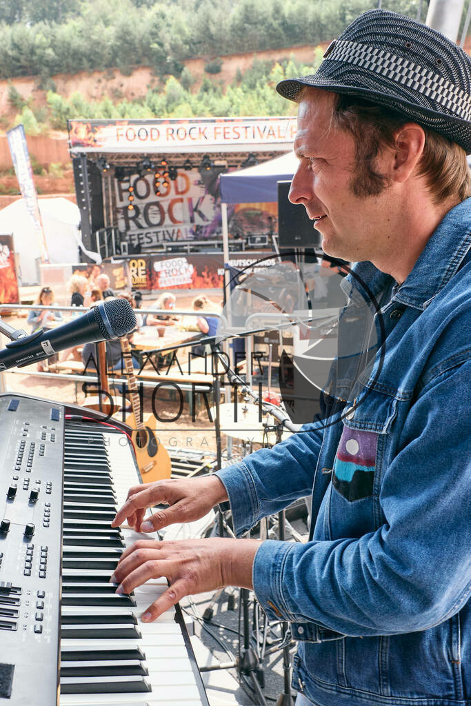 620_FoodRock_2023_32_FridayBands | alexandershorti - Realisiert mit Pictrs.com