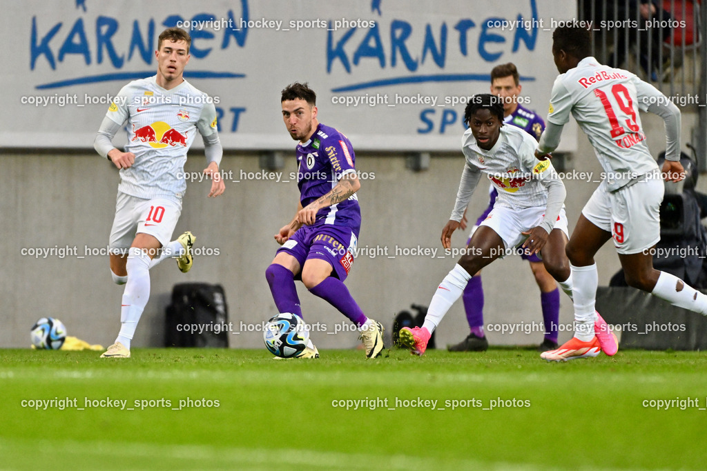 Austria Klagenfurt vs. FC Red Bull Salzburg | #10 Luka Sucic FC Red Bull Salzburg, #10 Sinan Karweina Austria Klagenfurt, #15 Mamady Diambou FC Red Bull Salzburg, #19 Karim Konate FC Red Bull Salzburg, Austria Klagenfurt vs. FC Red Bull Salzburg, Austria Klagenfurt vs. FC Red Bull Salzburg am 24.04.2024 in Klagenfurt (Wörthersee Stadion ), Austria, (Photo by Bernd Stefan)