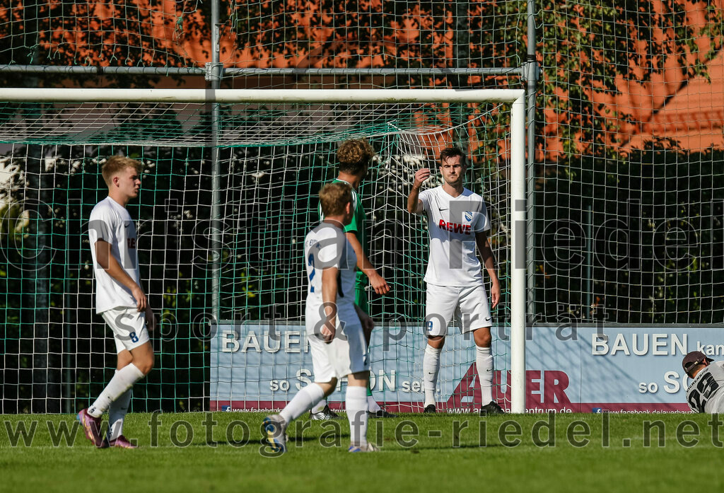 2023-09-10_027_SV_Eichenried_gegen_FC_Eitting | Eichenried, Deutschland, 10.09.2023:
Fußball, Kreisliga 2023 / 2024, 8. Spieltag, SV Eichenried gegen FC Eitting, Endergebnis: 1:2

Foto: Christian Riedel / fotografie-riedel.net