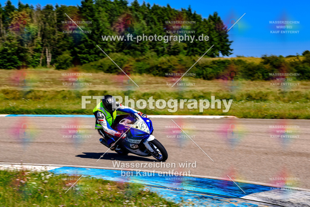 006-2973 | Hier findet Ihr Bilder von Touristenfahrten auf der Nürburgring Nordschleife oder von anderen Veranstaltungen die ich besucht habe. Viel Spass beim Durch Schauen 