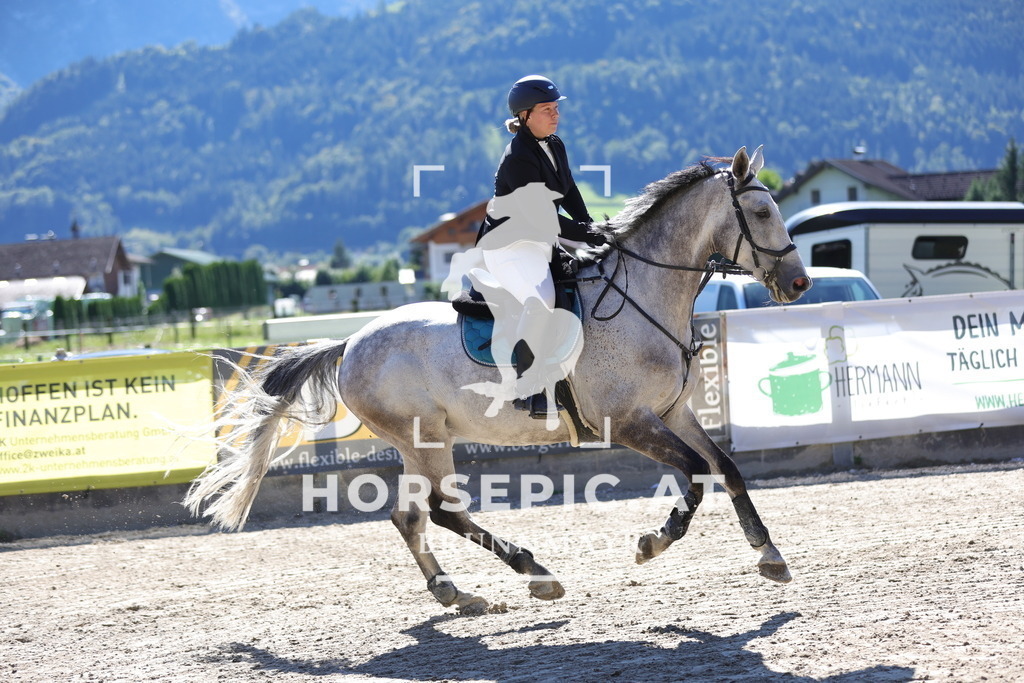 0P6A7025 | Willkommen bei Brunnmayr - Design & Fotografie – Ihrem Spezialisten für Reitturniere und Pferdeveranstaltungen in Oberösterreich, Salzburg und Bayern! Seit über 17 Jahren sind wir leidenschaftlich dabei.