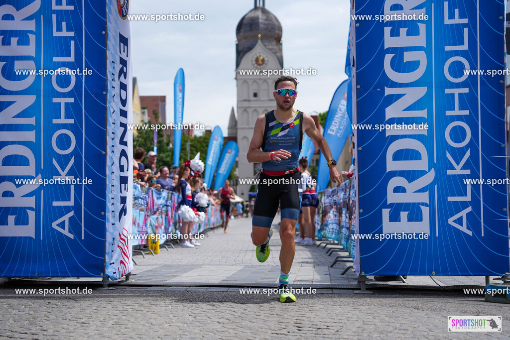 DSC03365 | Stadttriathlon Erding 2025. #yourpictrs #sportshot_your_pictrs @Sportshotphotography #stadttriathlonerding Copyright: www.sportshot.de