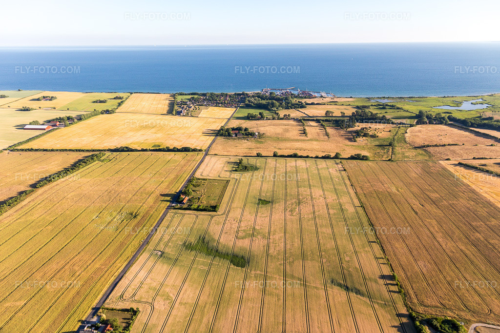 Aerial view: View of the town in Borre in the state Zealand, Denmark. – Photo: IMG_108535.jpg taken on 07/04/2018 by Werner Riehm/FLY-FOTO.com – Resolution of the original: 5472 x 3648 px
