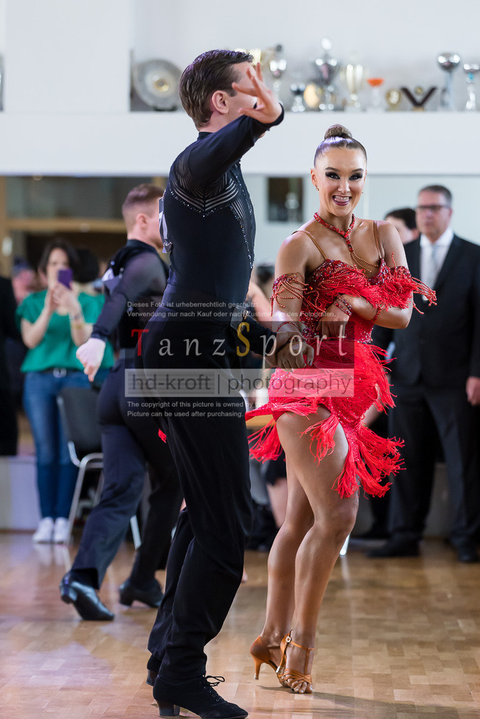 20240616_D-Cup-HGR-Latein_2700 | Tanzsportbilder, Standardtanz, Lateintanz, WDSF, DTV, LTVB, dancecomp, goc, hessen tanzt, blaues band der spree, walzer, tango, wiener walzer, slowfox, quickstepp, samba, rumba, cha-cha-cha, paso doble. jive, hd-kroft photography, turniertanzsport
