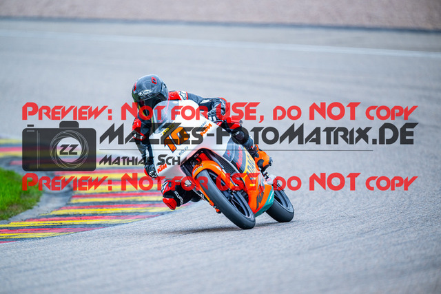 MaZZes_FotoMatrix_240504_6007705_4039 | KTM