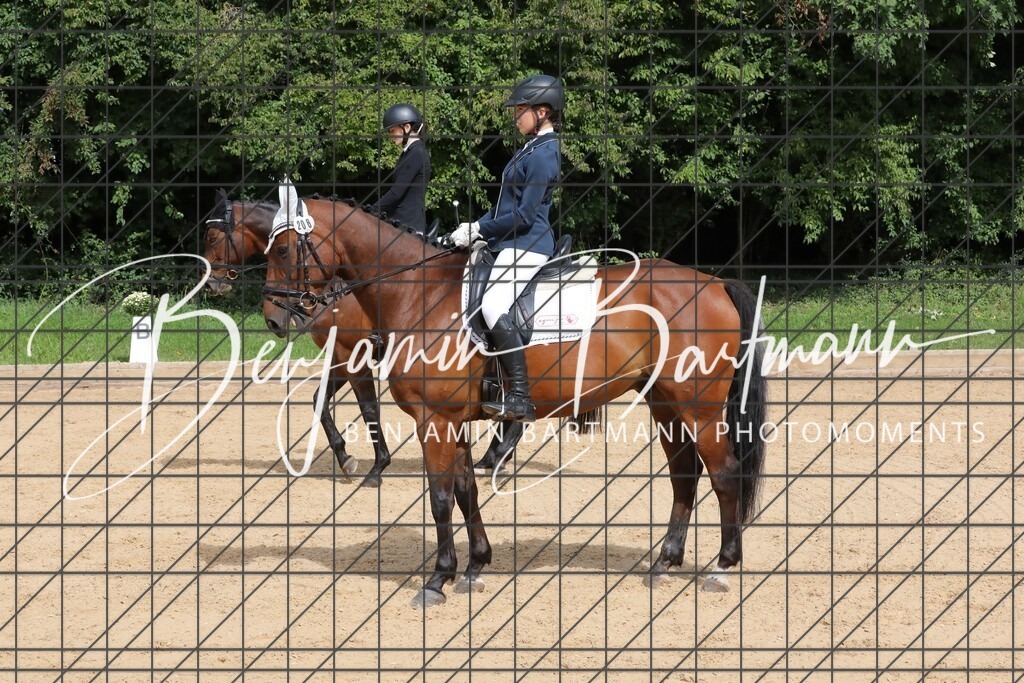 AZ2A2277 | Benjamin Bartmann Photomoments