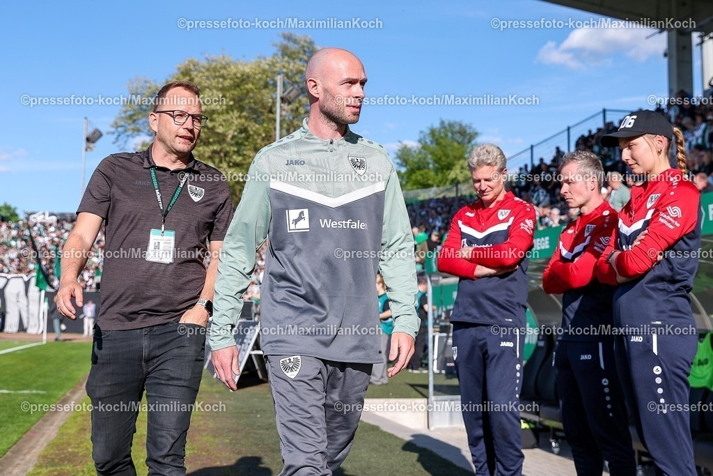 SCP09052501019 | 09.05.2025, Fußball, Preußen Münster - Hertha BSC, 2. Fußball Bundesliga, 33. Spieltag, Preußenstadion, Saison 2024 2025: Cheftrainer Christian Pander (Preussen Muenster) DFB regulations prohibit any use of photographs as image sequences and or quasi-video.