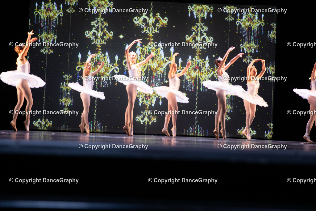 GPHY5866 | DanceGraphy - Realisiert mit Pictrs.com