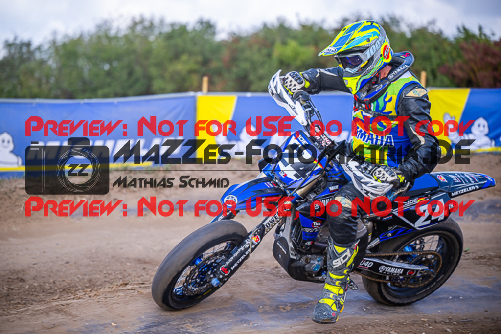 MaZZes_FotoMatrix_230930_6737 | UE40